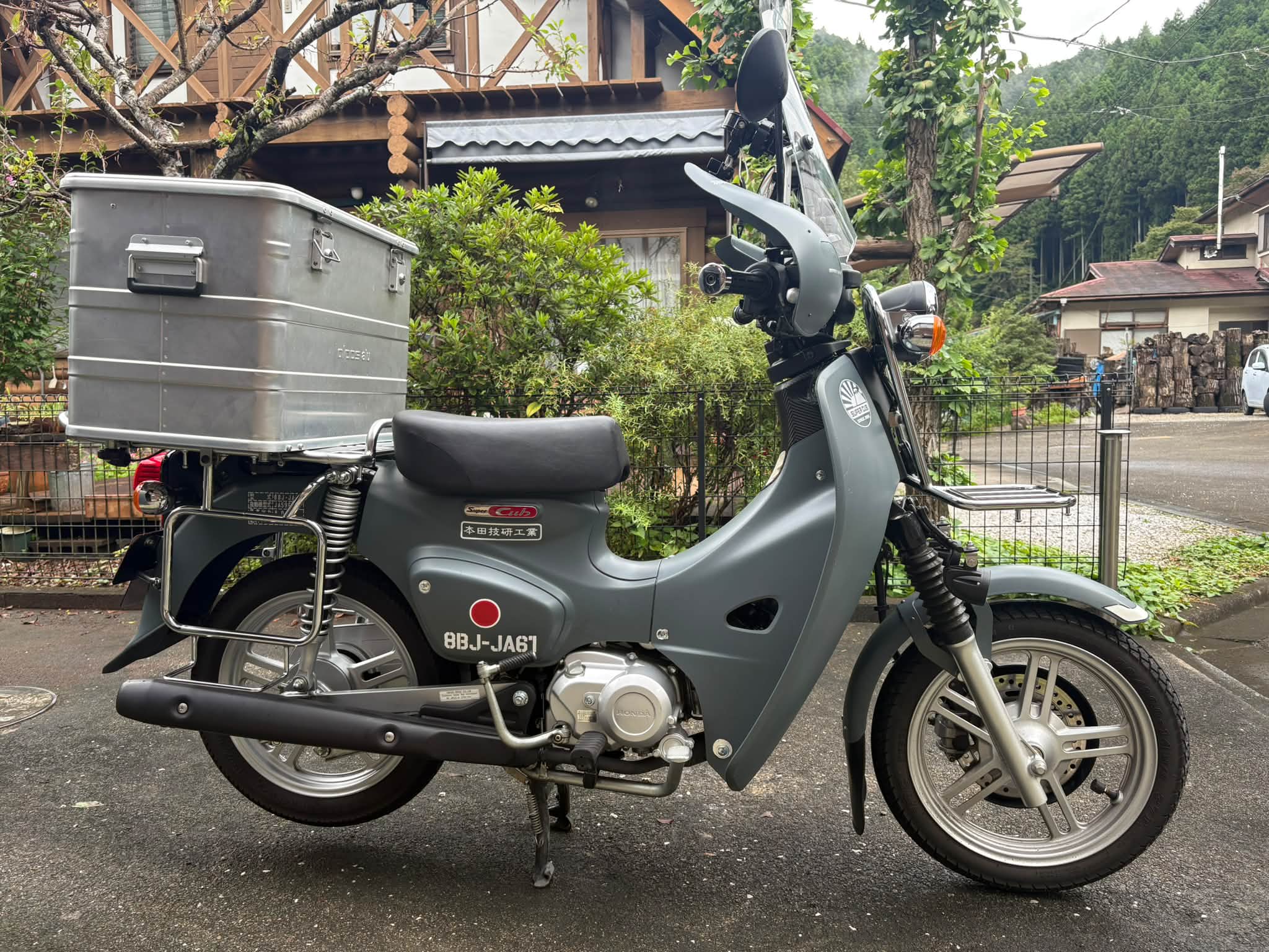 タイカブ 100ex HA06ですが、スピードメーターケーブルが破損しました