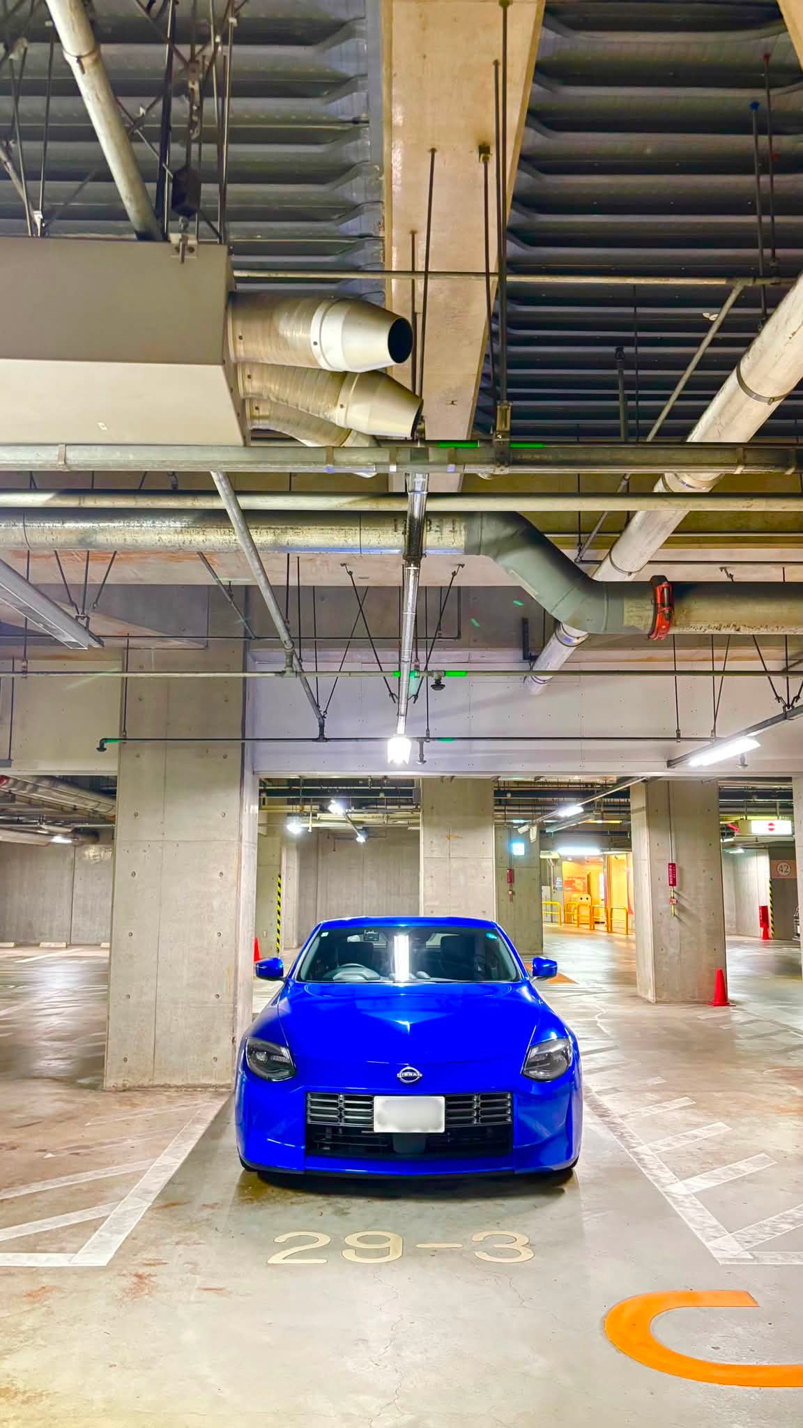 ベストな駐車区画を見つけました by イクスピアリ