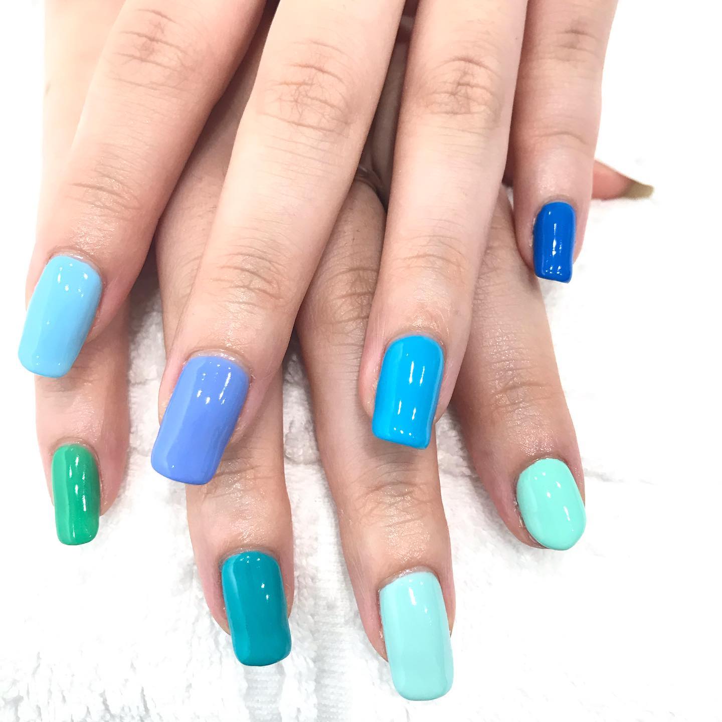Nail Salon Coral ネイルサロン コーラル 藤沢店 神奈川県藤沢市 お客様ネイル ワンカラー10本10色 ホットペッパービューティクーポン 初回オフ込みu24学割 4000 ネイルサロン 藤沢ネイルサロン 湘南ネイルサロン ネイル ジェルネイル 子連れ ネイル プライベート