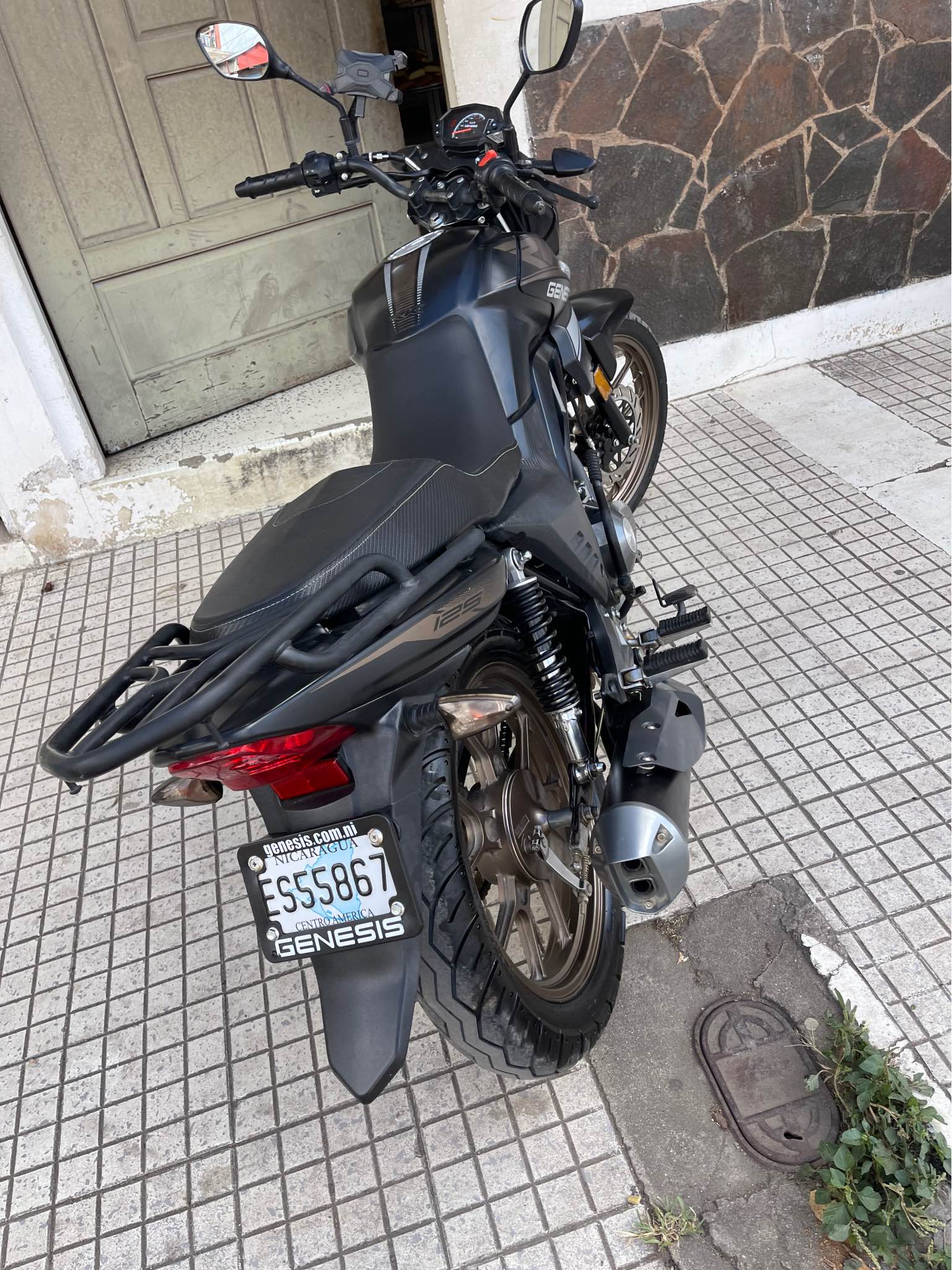 SOMOTILLO VENDE | Vendo linda Genesis RK año 2025 con apenas 10mil ...