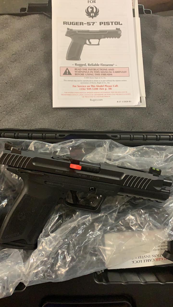 Mike's Gun Shop Home