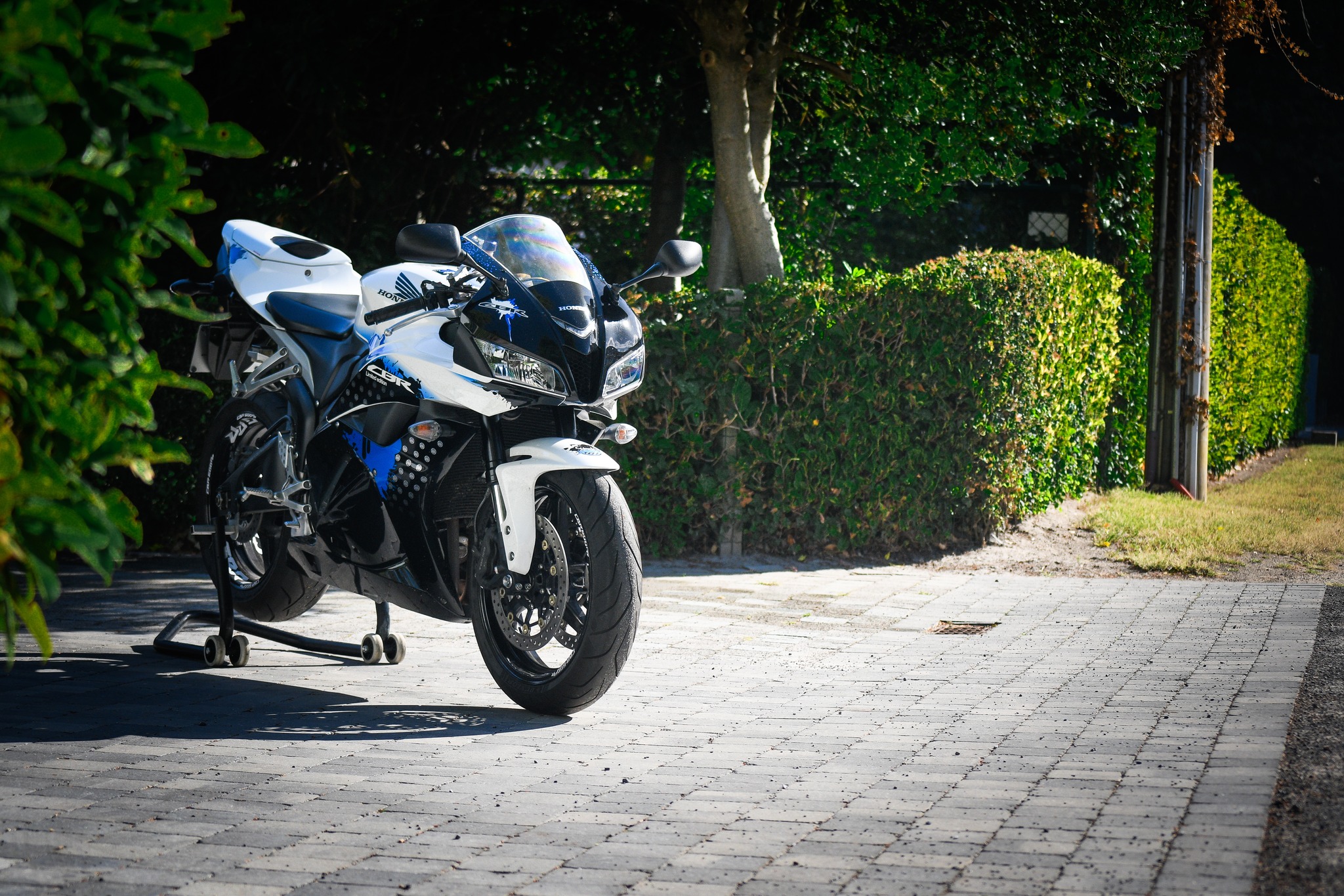 Honda CBR600RR PC40 review