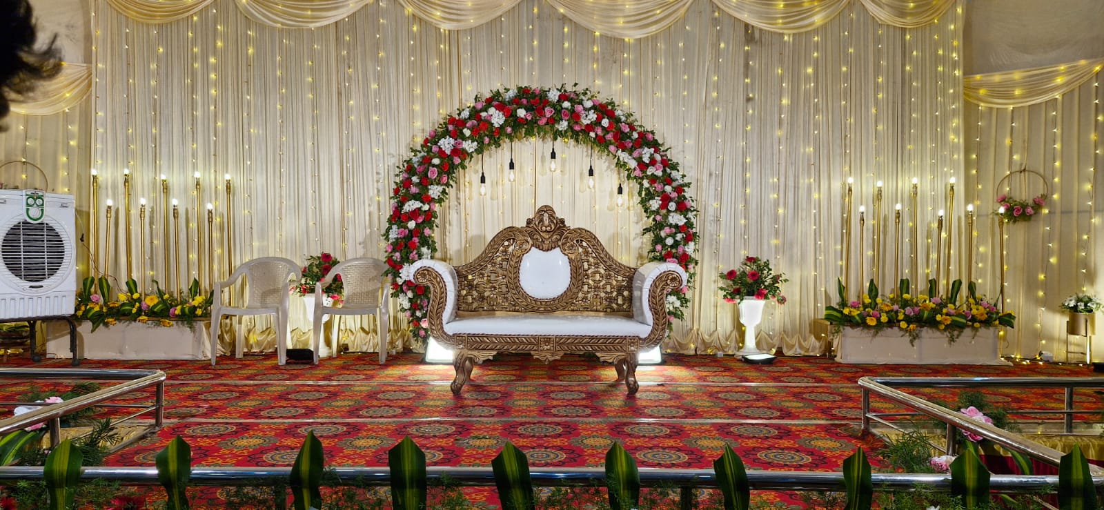 Hand - RECEPTION & WEDDING STAGE DECORATIONS IN COIMBATORE We are the ...