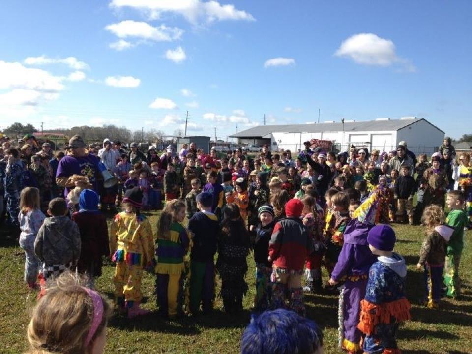 📣 IMPORTANT — MINOR PARTICIPANTS (AGES 15–17) 💜💚💛 Adult Courir de Mardi ...