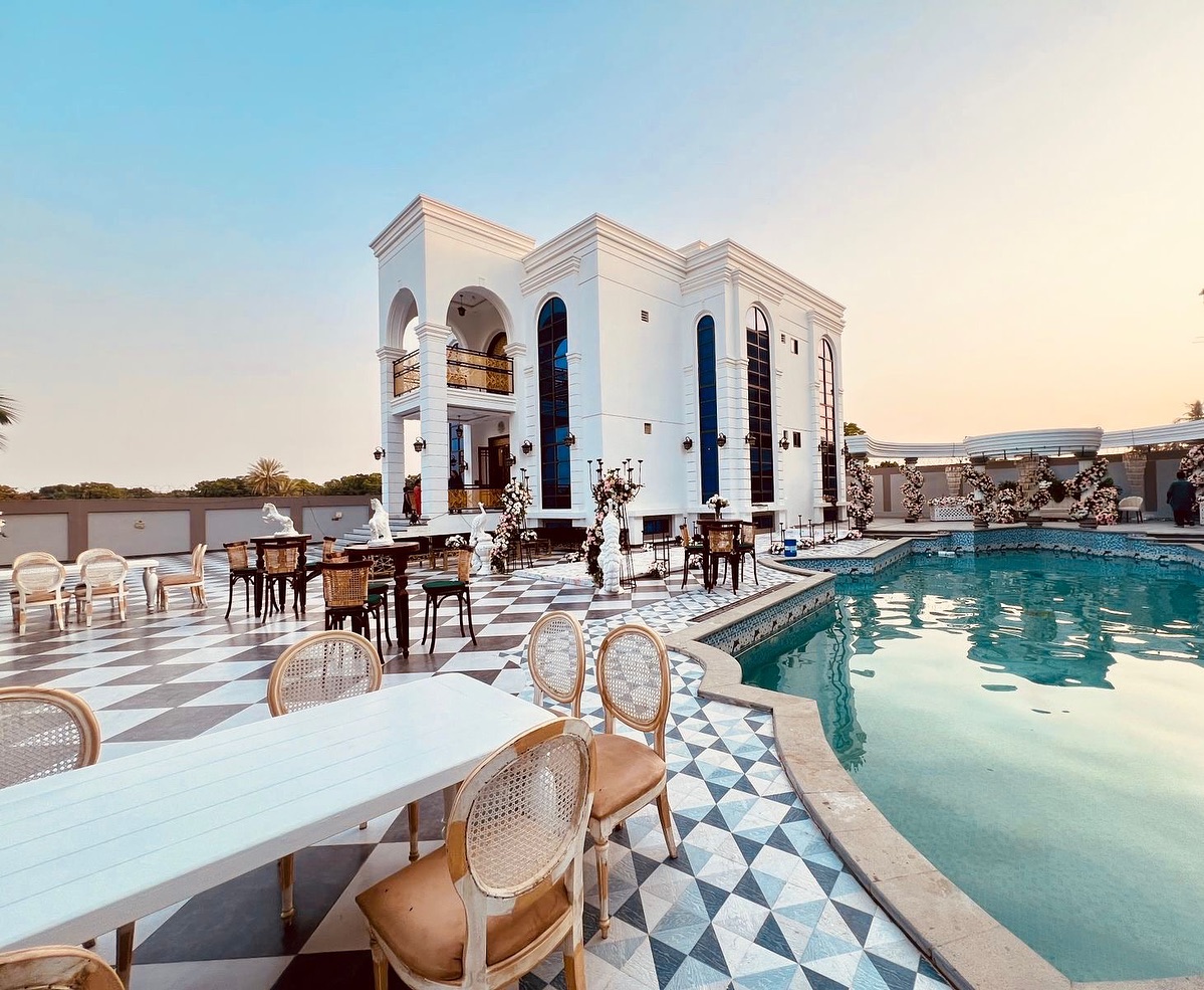 Sunset Luxury | Karachi