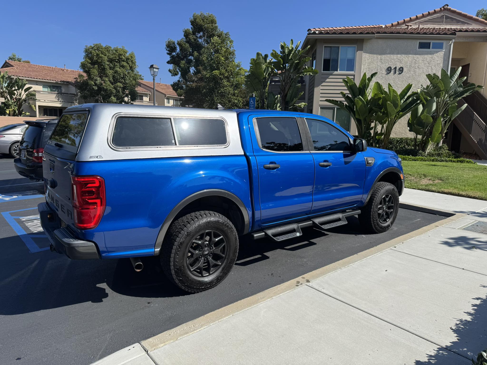 2019+ Ford Ranger | Finally got a topper, had to drive 1.5 hrs and its ...