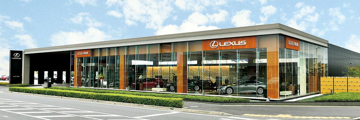【e-latch機能のご案内】 eラッチ機能とは？ 従来のドアハンドルとは違い、握っただけでロックが電子制御で解除され、軽く引くだけでドアが ...