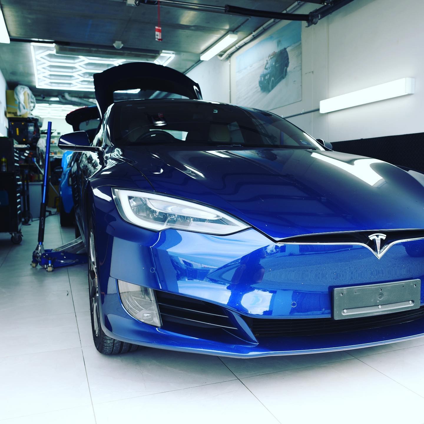 Model S Tow bar in... - Australia Towbars & Performance