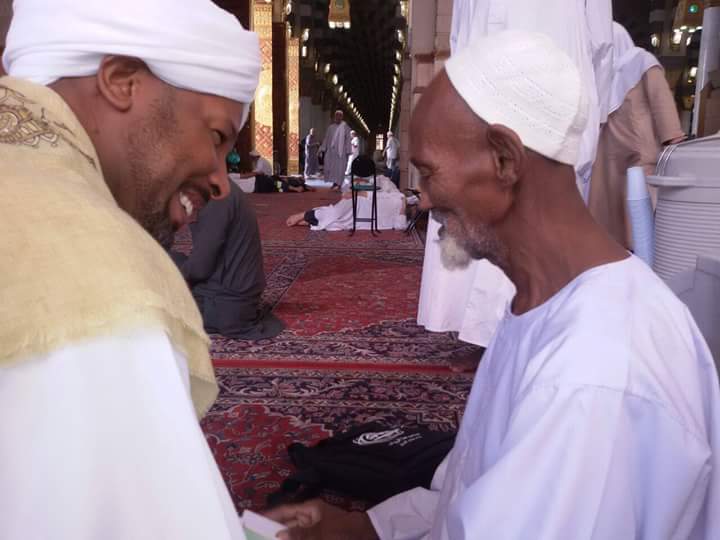 الشيخ خالد عبده بابكر - كان صلى الله عليه وسلم أحسن الناس وأجملهم ذاتا ...
