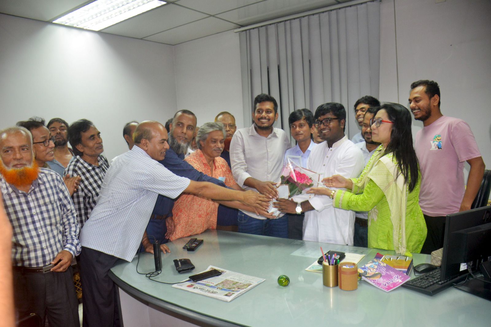  Esrafil - জনকণ্ঠ নিয়ে যারা নানাভাবে ট্যাগিং দিয়েছিলেন আজকের দিনটা Illustration 