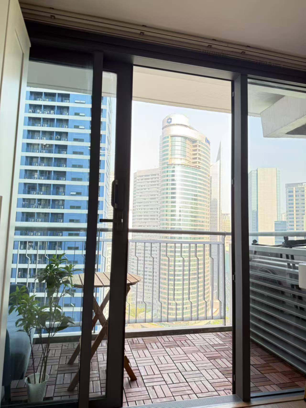THE RISE MAKATI (CONDO UNITS) | Rush for sale!!!! The Rise 31.64sqm ...