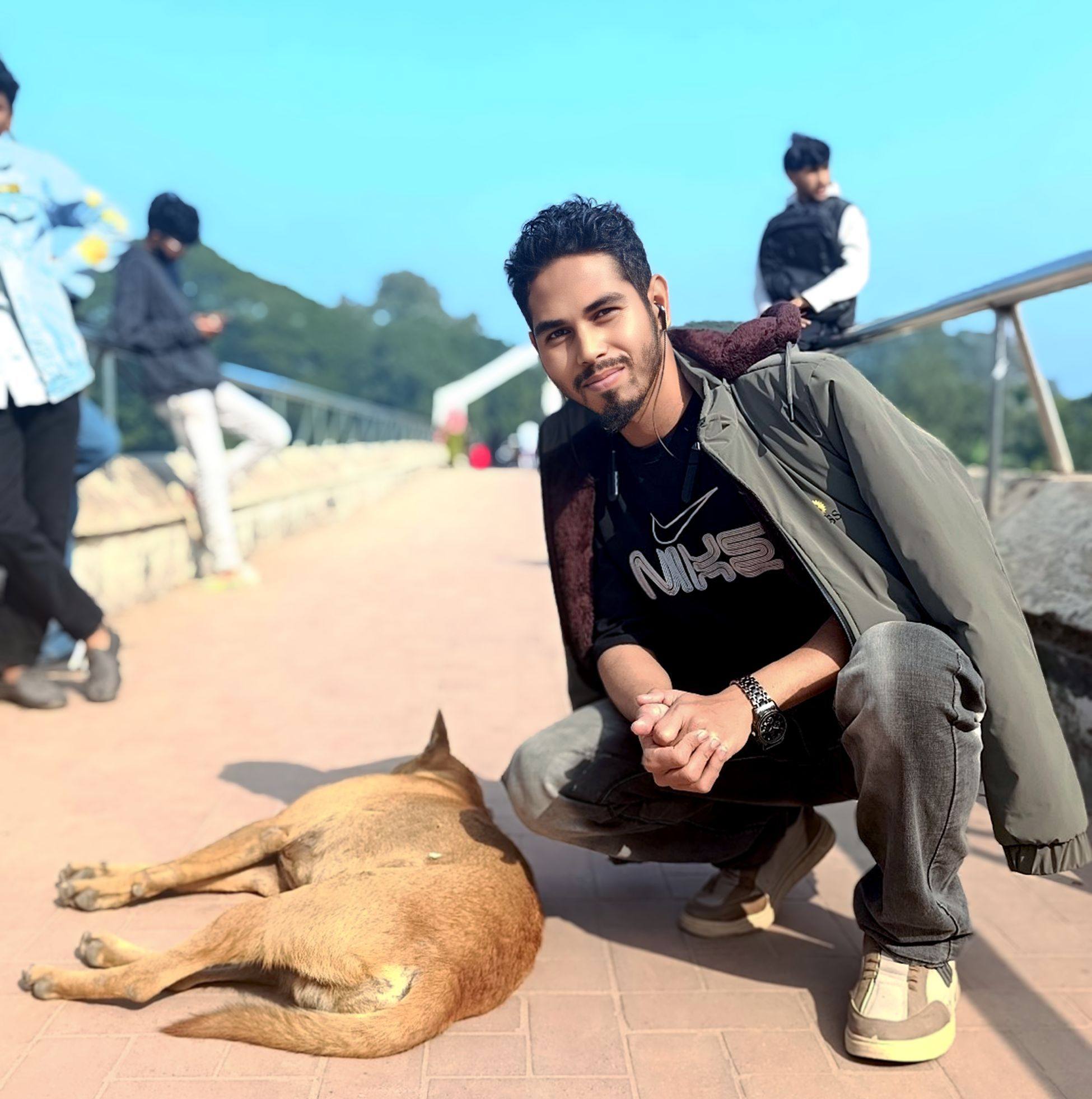 Reyadh Khan