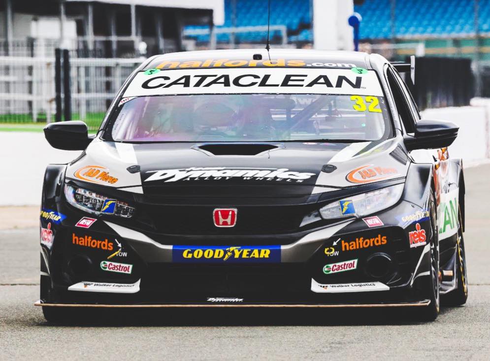 Cataclean - #Snapped 📸 Daniel Rowbottom comes down the...