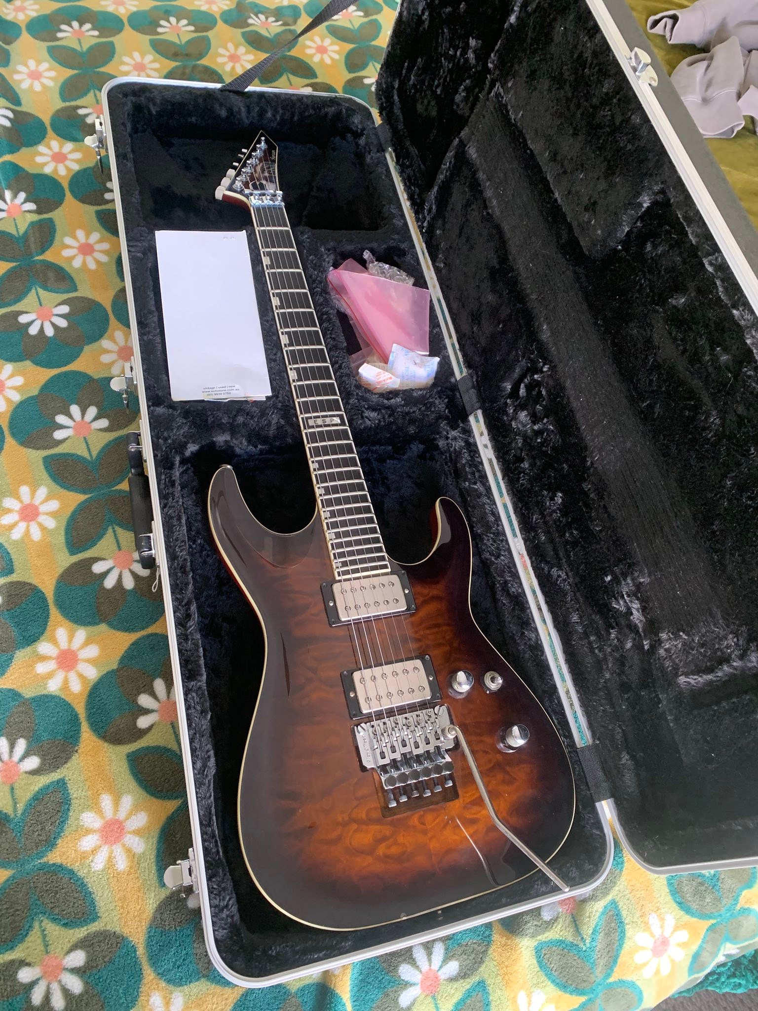 What is the value of a 2003 Horizon guitar?