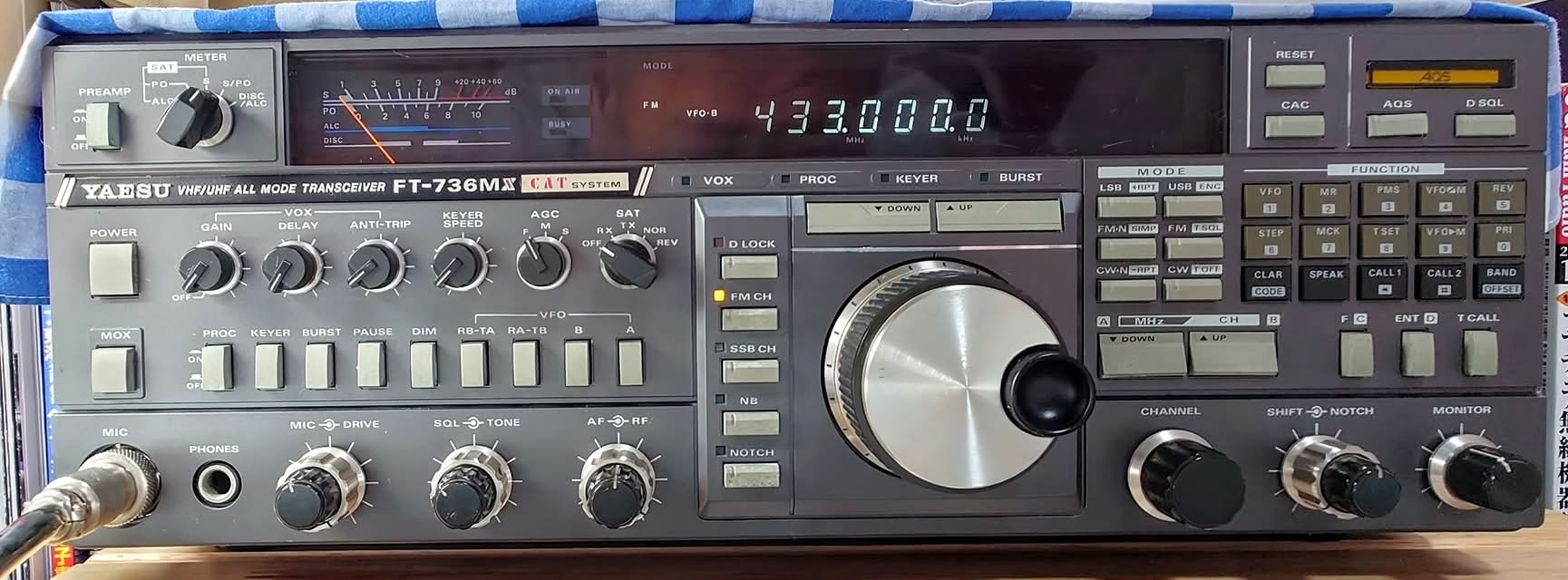 YAESU FT-736MX】