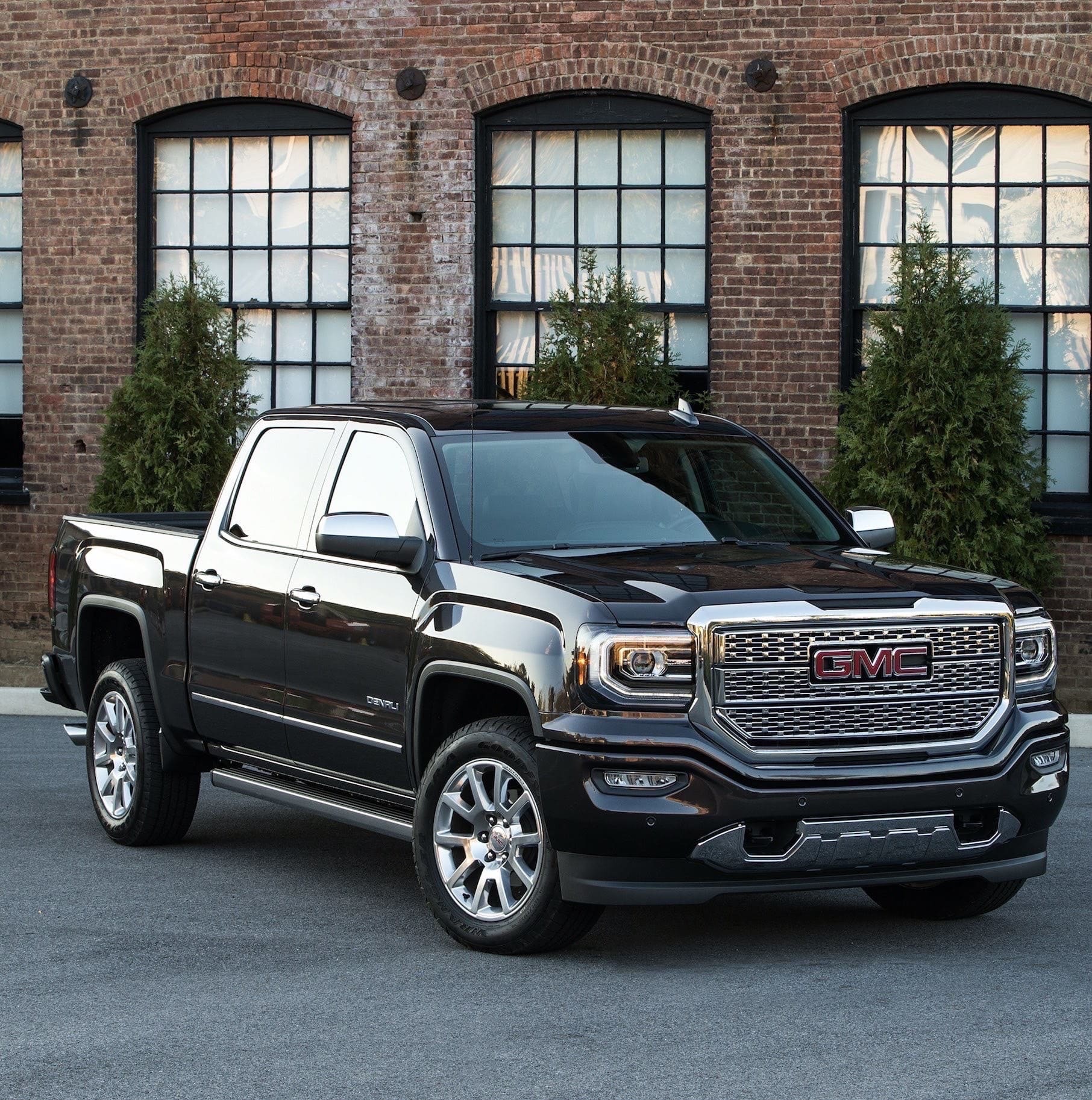 Flow Buick-GMC of Fayetteville - The 2016 GMC Sierra Denali knows style ...
