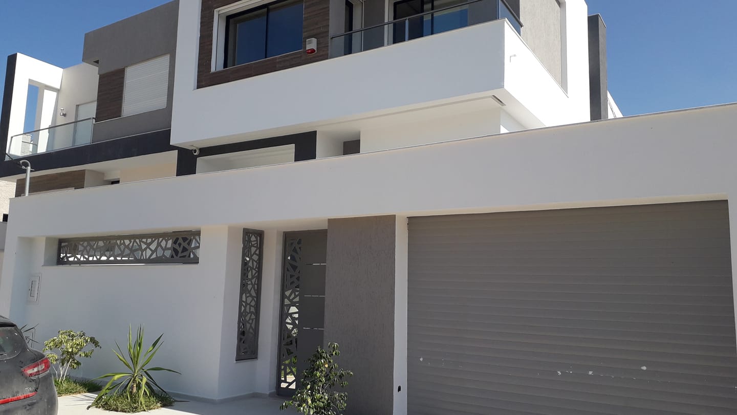 Triplex