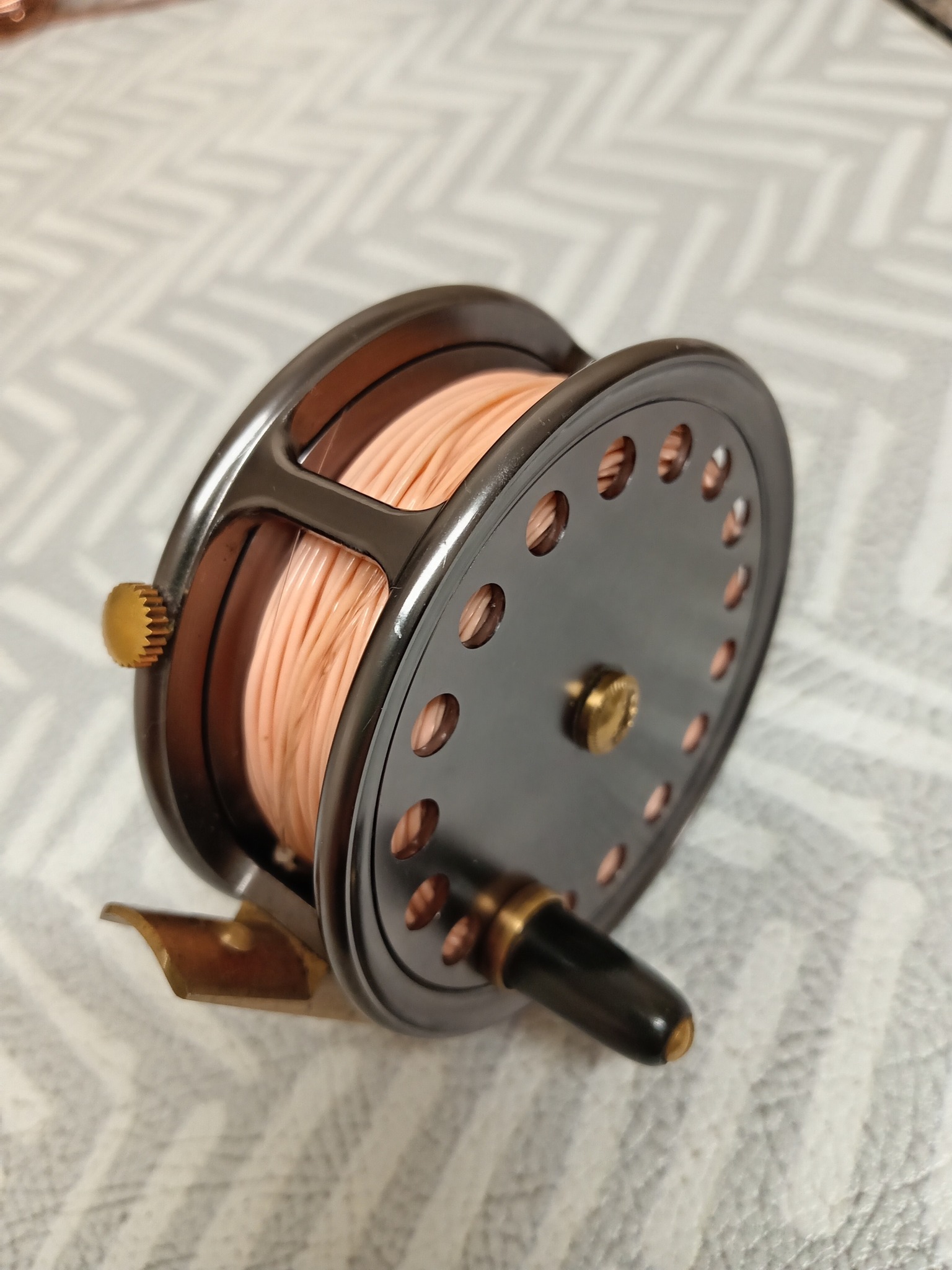 discount fly reels uk Redington Zero Reel cast aluminum construction features a unique ported arbor on the inner barrel of the spool for increase durability and decreased weight Redington Zero Fly Reel -