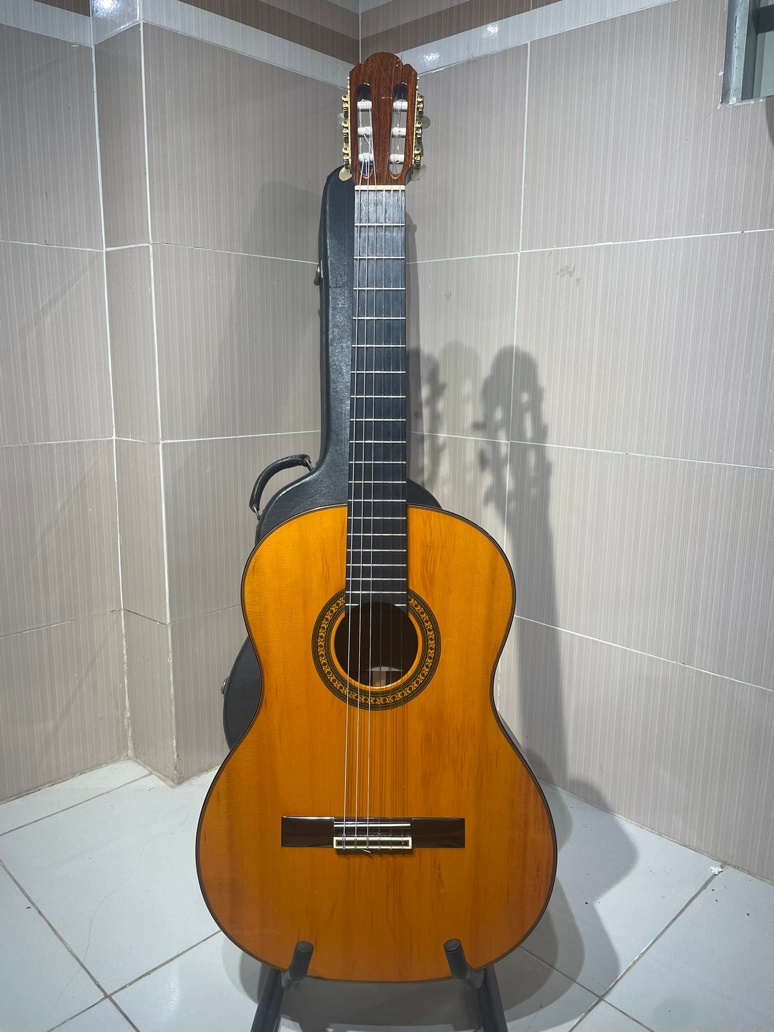 Hiroshi Tamura No.10 - 1979 Sale giá tốt 11.800.000 Đàn full solid 
