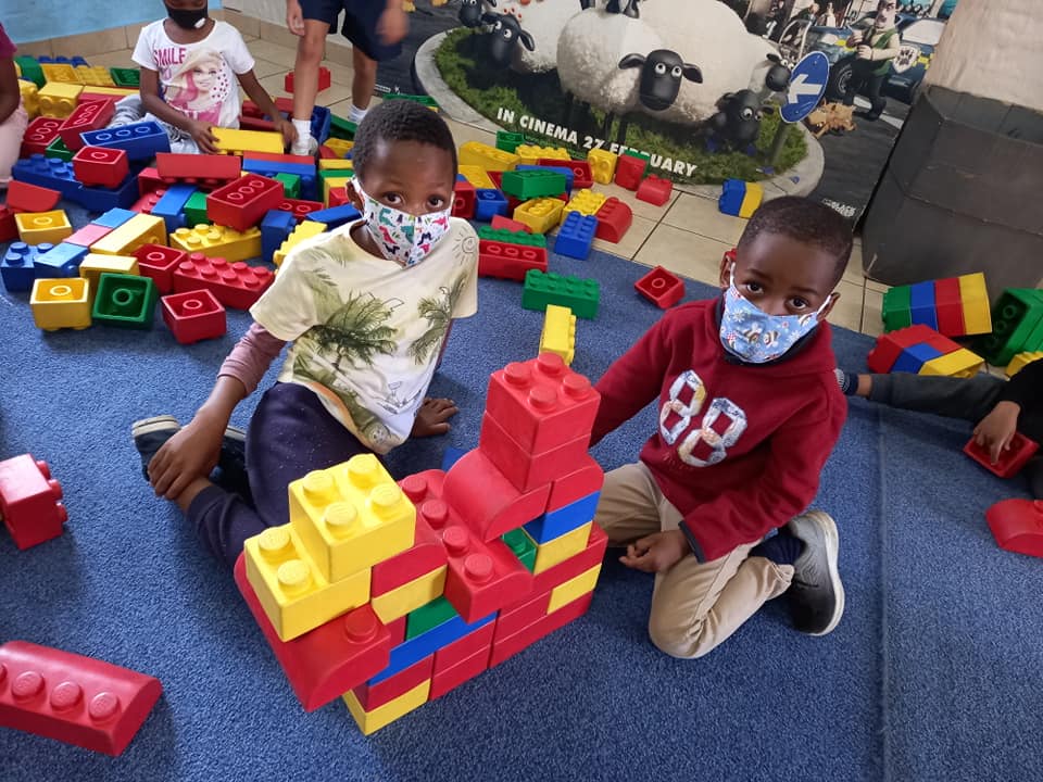 The Grade Rs are having so much fun in... - Curro Thatchfield | Facebook