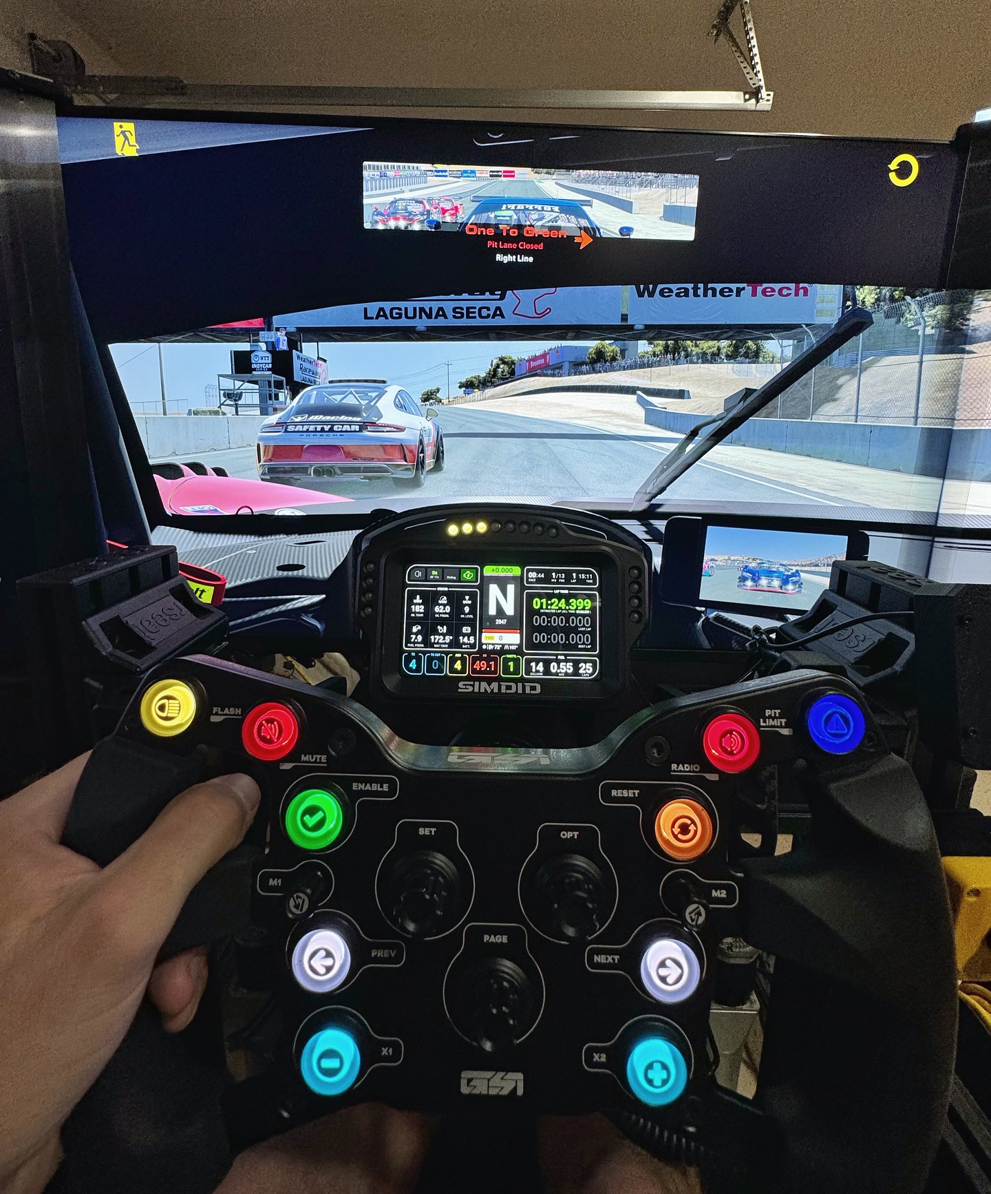 Lovely Sim Racing