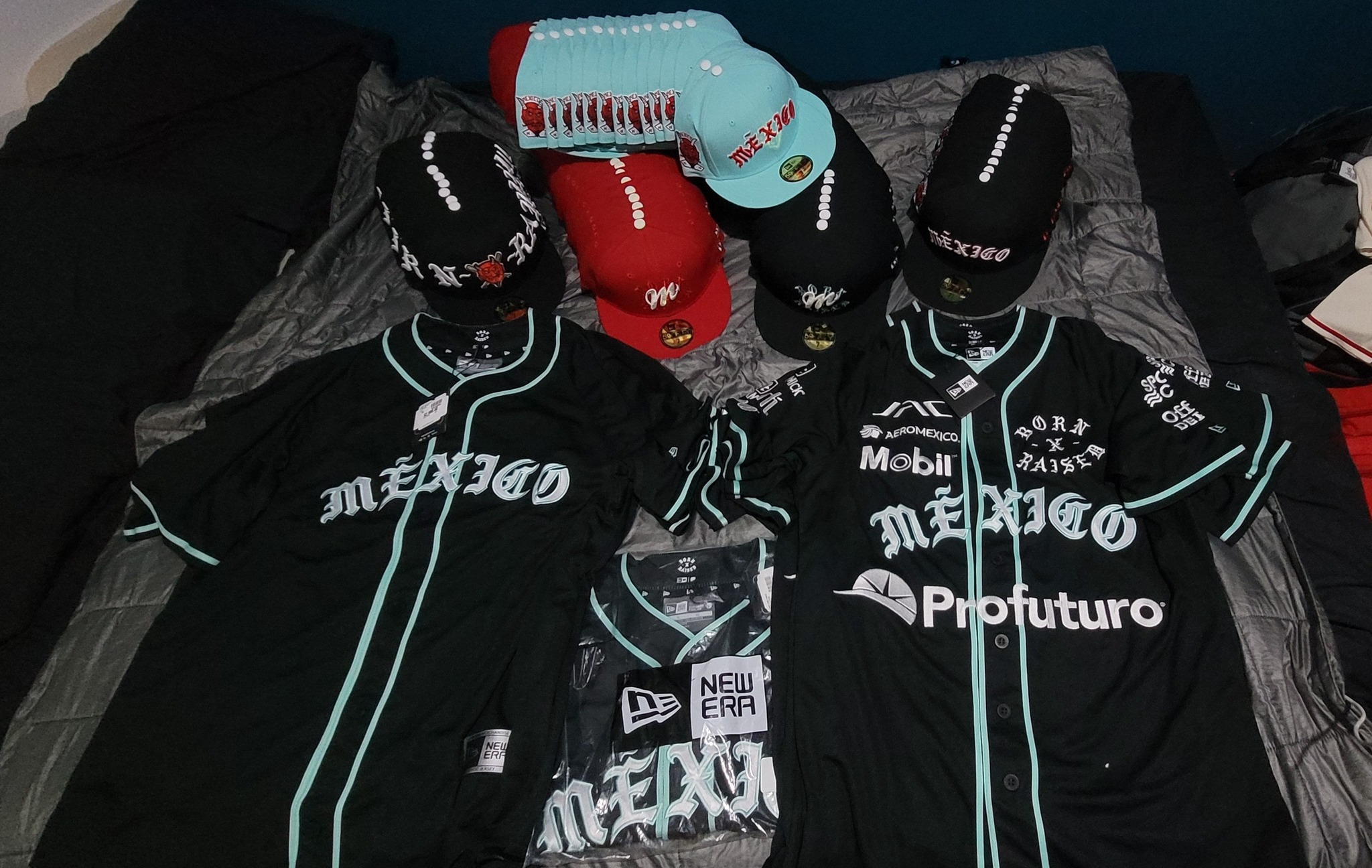 NEW ERA DIABLOS ROJOS DEL MEXICO! ?? BORN X RAISED COLECCION 