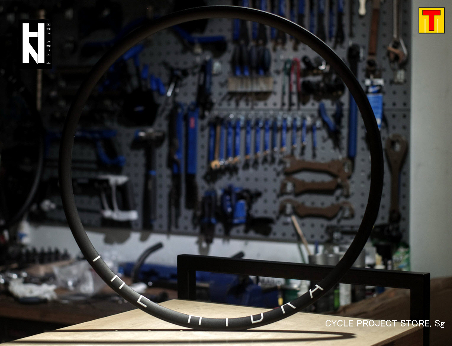 TryOn - H PLUS SON The Hydra Rim srp 4.0k@ Drawing design cues from the ...