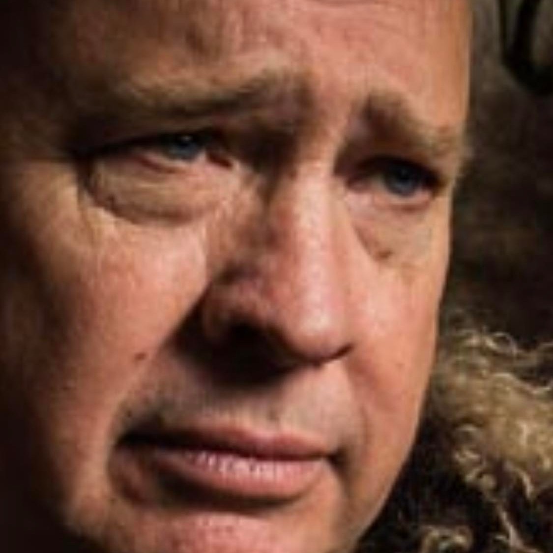 Lars Halvorsen - Author