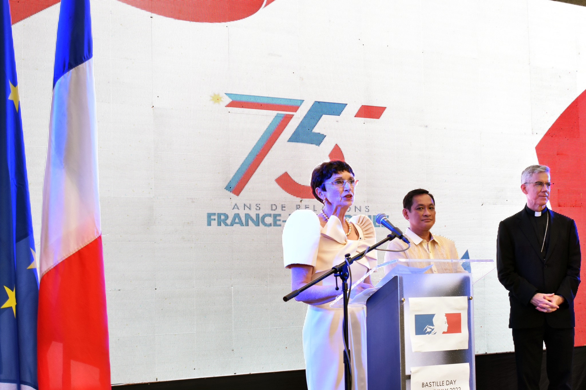 "Toda... - Embassy of France to the Philippines and Micronesia