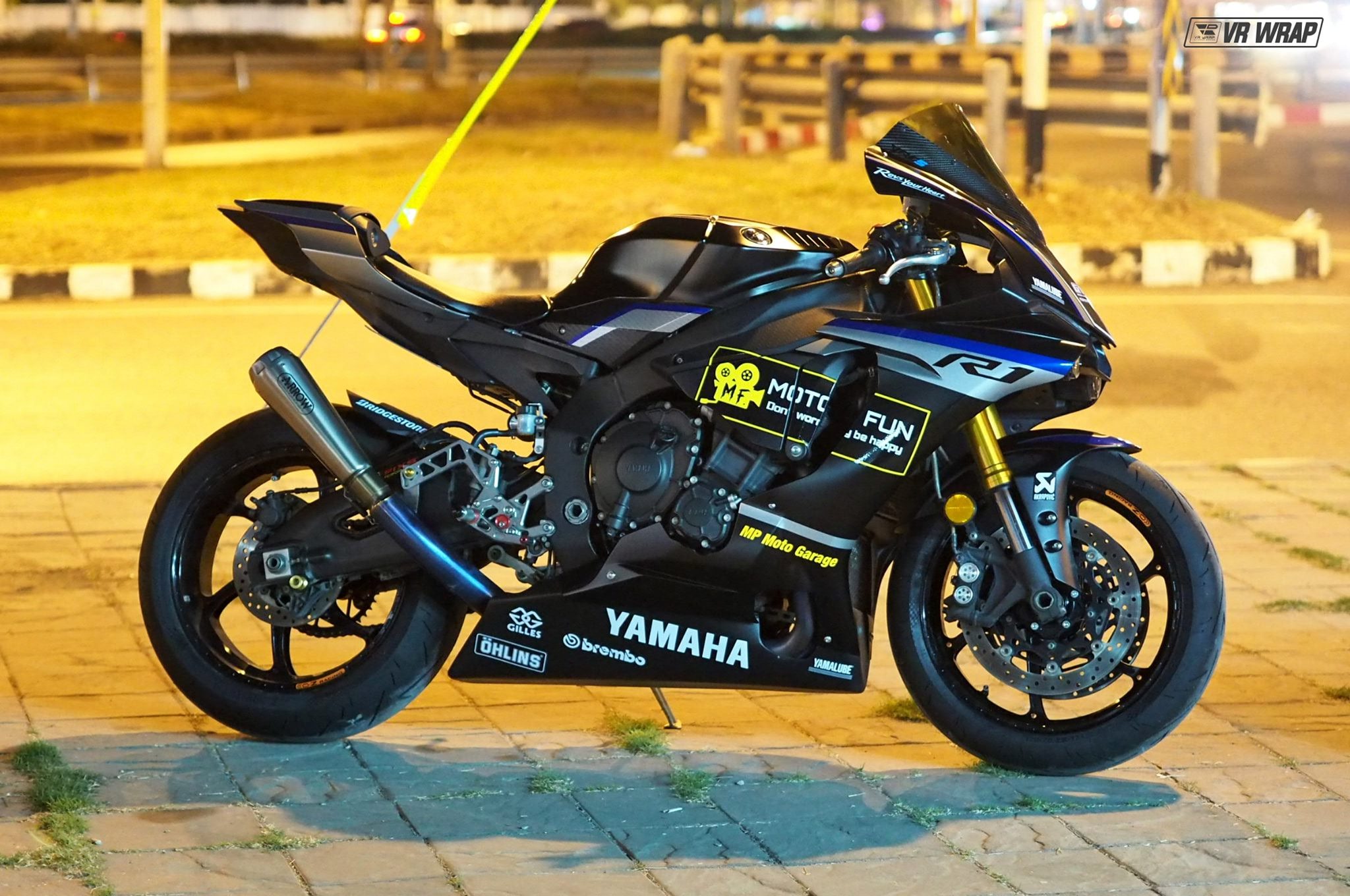VR Wrap - Yamaha R1 ติดตั้งสติ๊กเกอร์ Gytr concept... | Facebook