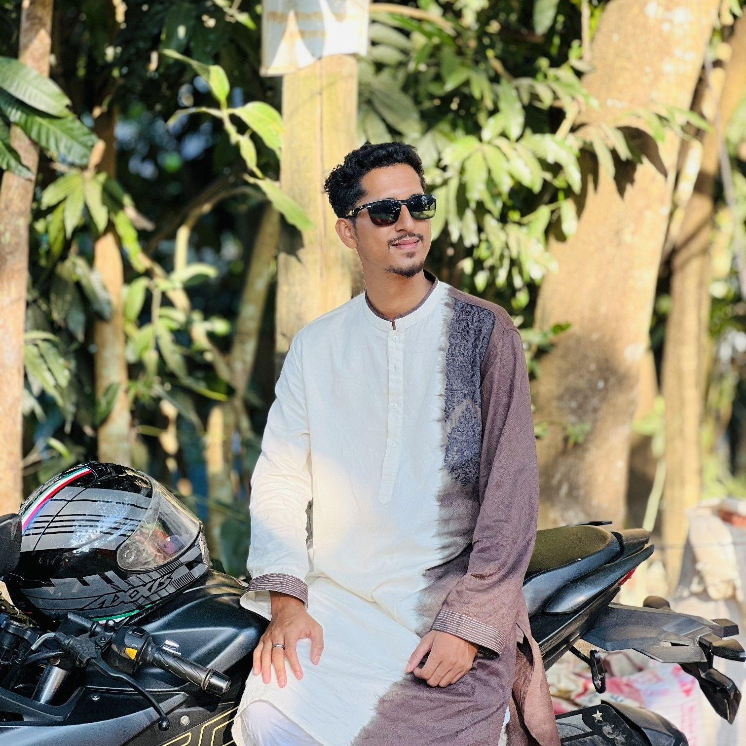 Azher Amin Moon