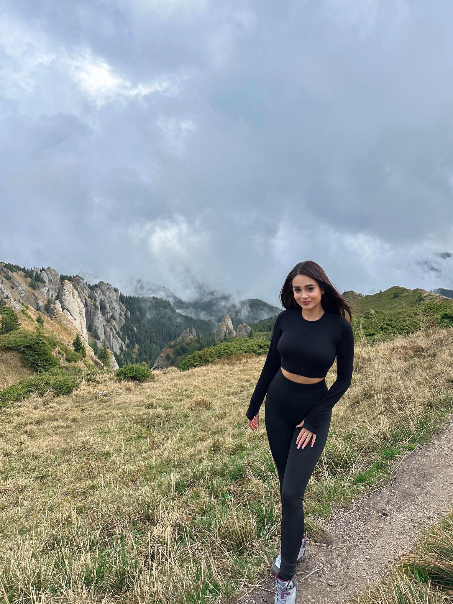 Andreea - Fresh air, steady steps, and a peaceful soul 💚 | Facebook