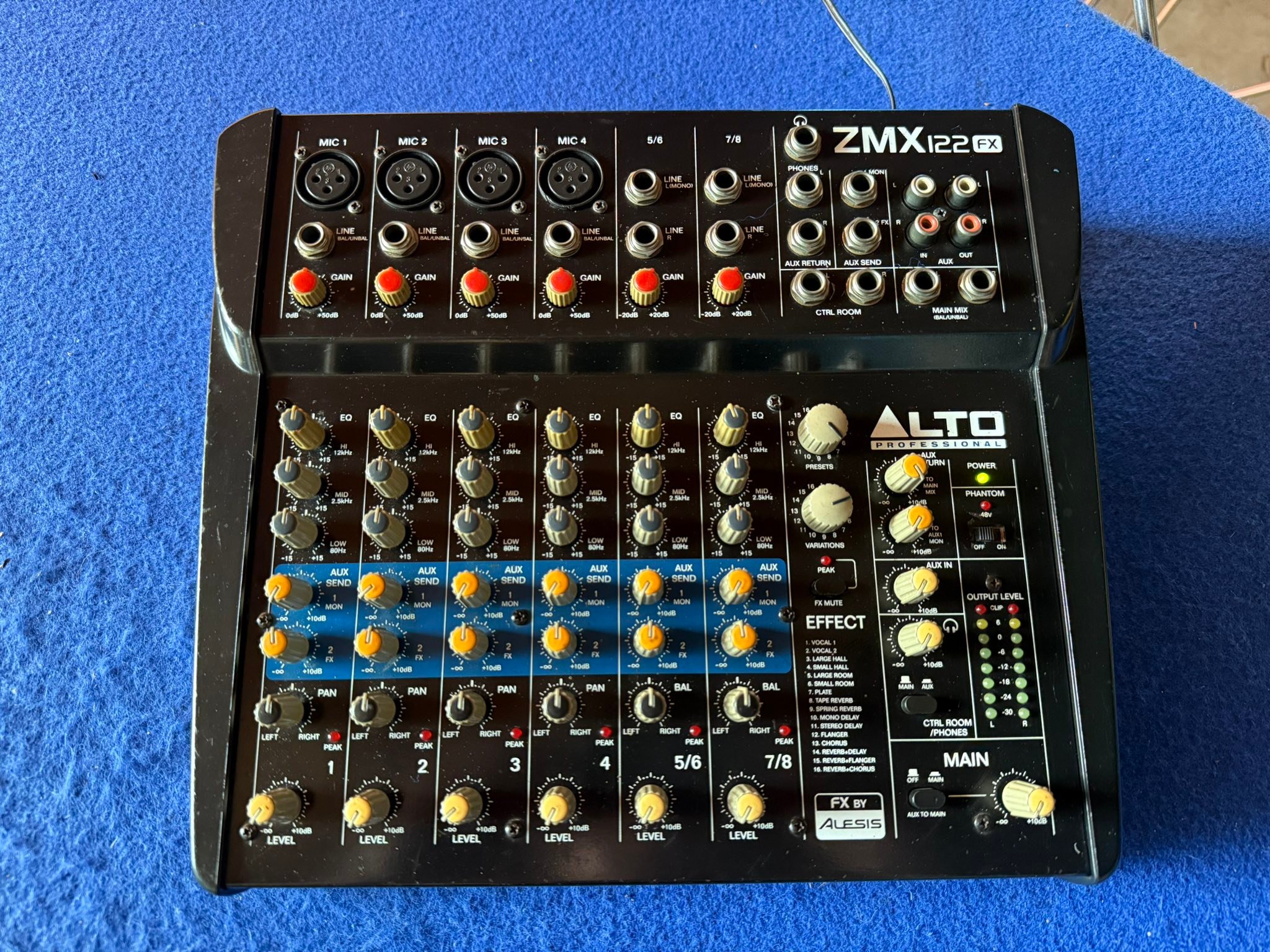 ALTO Professional ZMX122FX ジャンク品 มิกซ์ALTO ZMX122fx รุ่นRoHs สภาพดี เสียงหนาๆ เอฟเฟค หวานๆ ใช้งาน