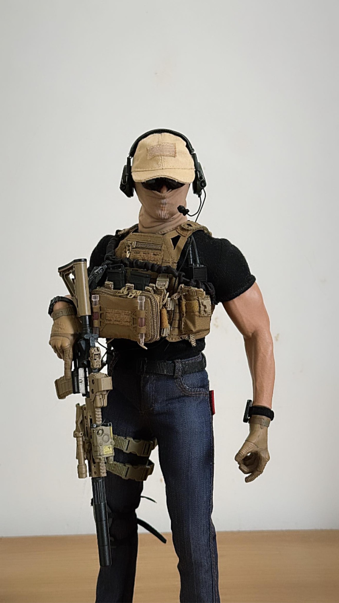 GANGHOOD 16 Scale - PMC Team Leader Figure.