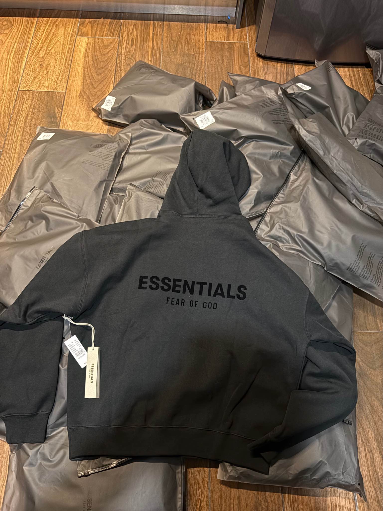 Essentials s22 EL MAYOREO DE VERACRUZ 🔥 - Sweatshirts & Hoodies ...