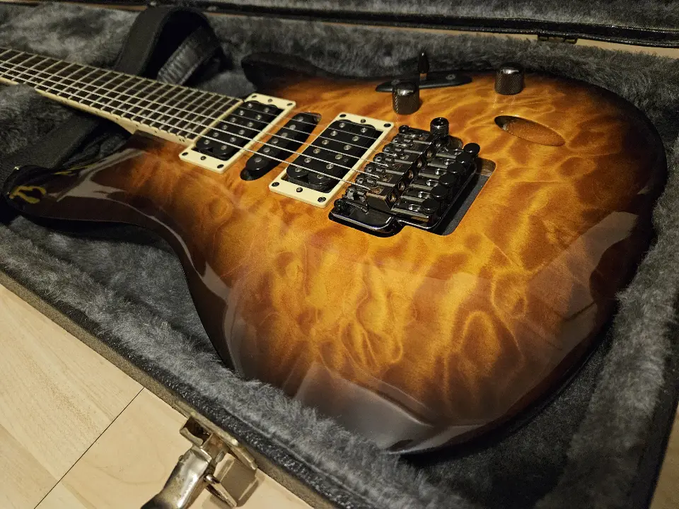New 1996 Ibanez S470 guitar