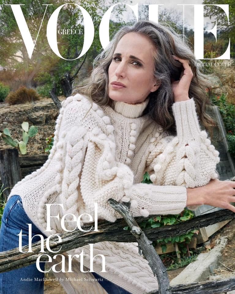 女性情報誌 Vogue Greece Magazine October 2021 🦋 Vogue Greece October 2021 Digital Cover - Feel The Earth