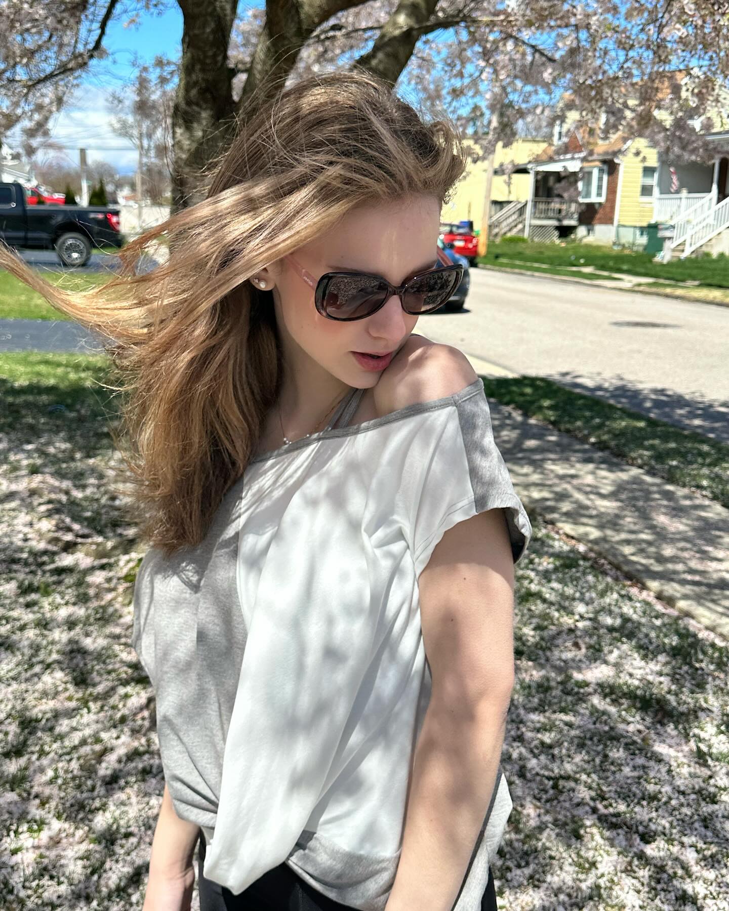 Ava Rivello - Hard to keep it together when it’s so windy...