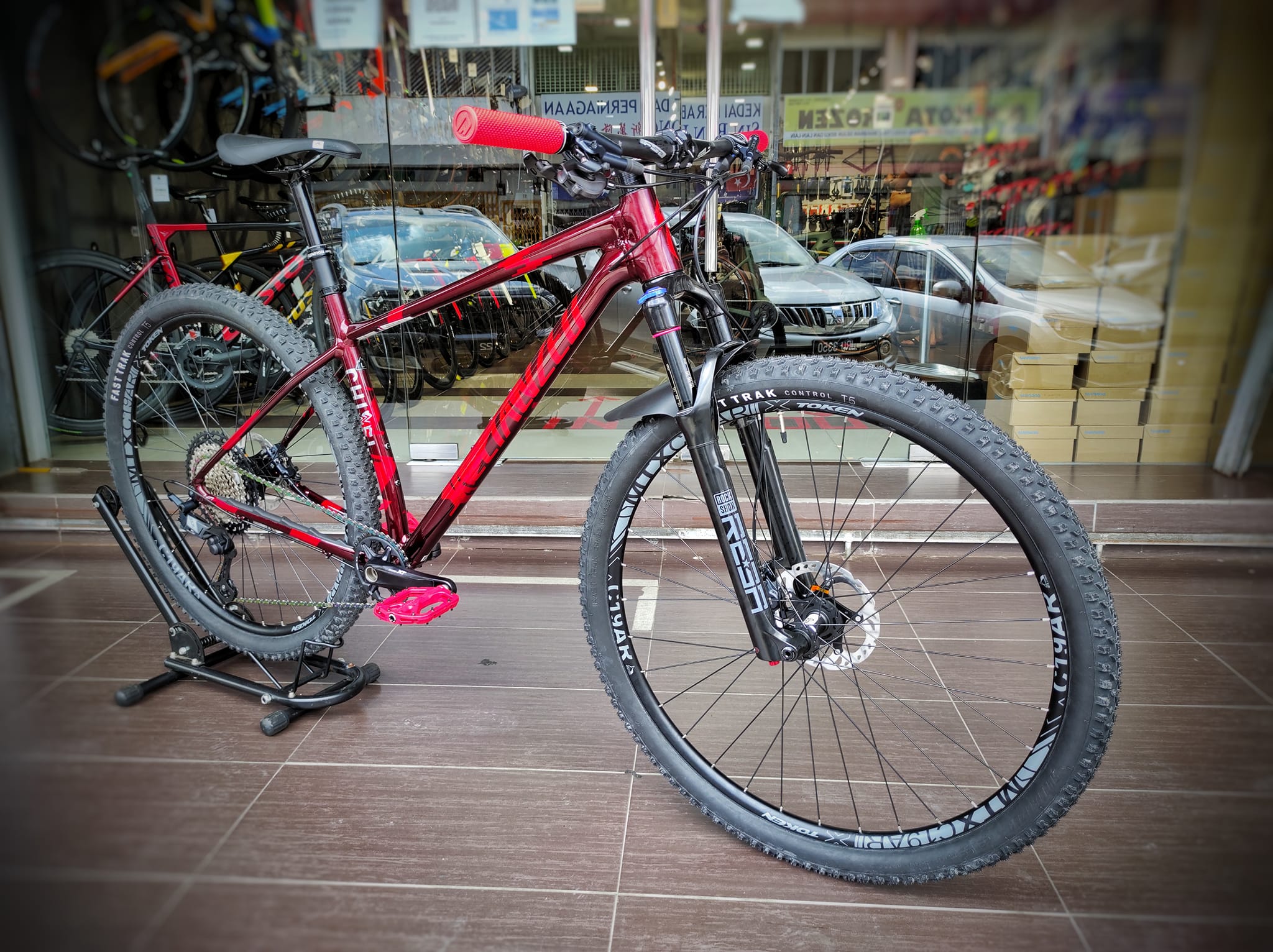 Specialized Chisel Fire limited... - Pusat Basikal Lim