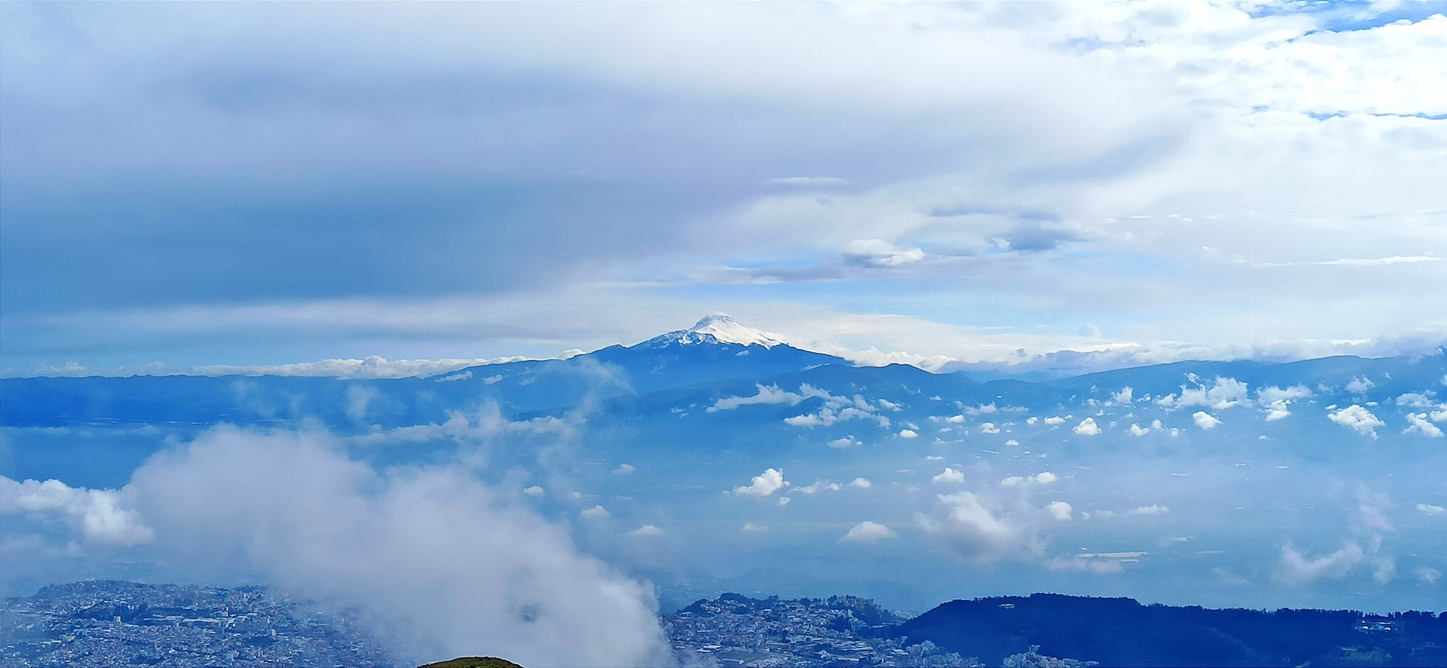 Cumbre Sur - El Rucu Pichincha es la montaña... | Facebook