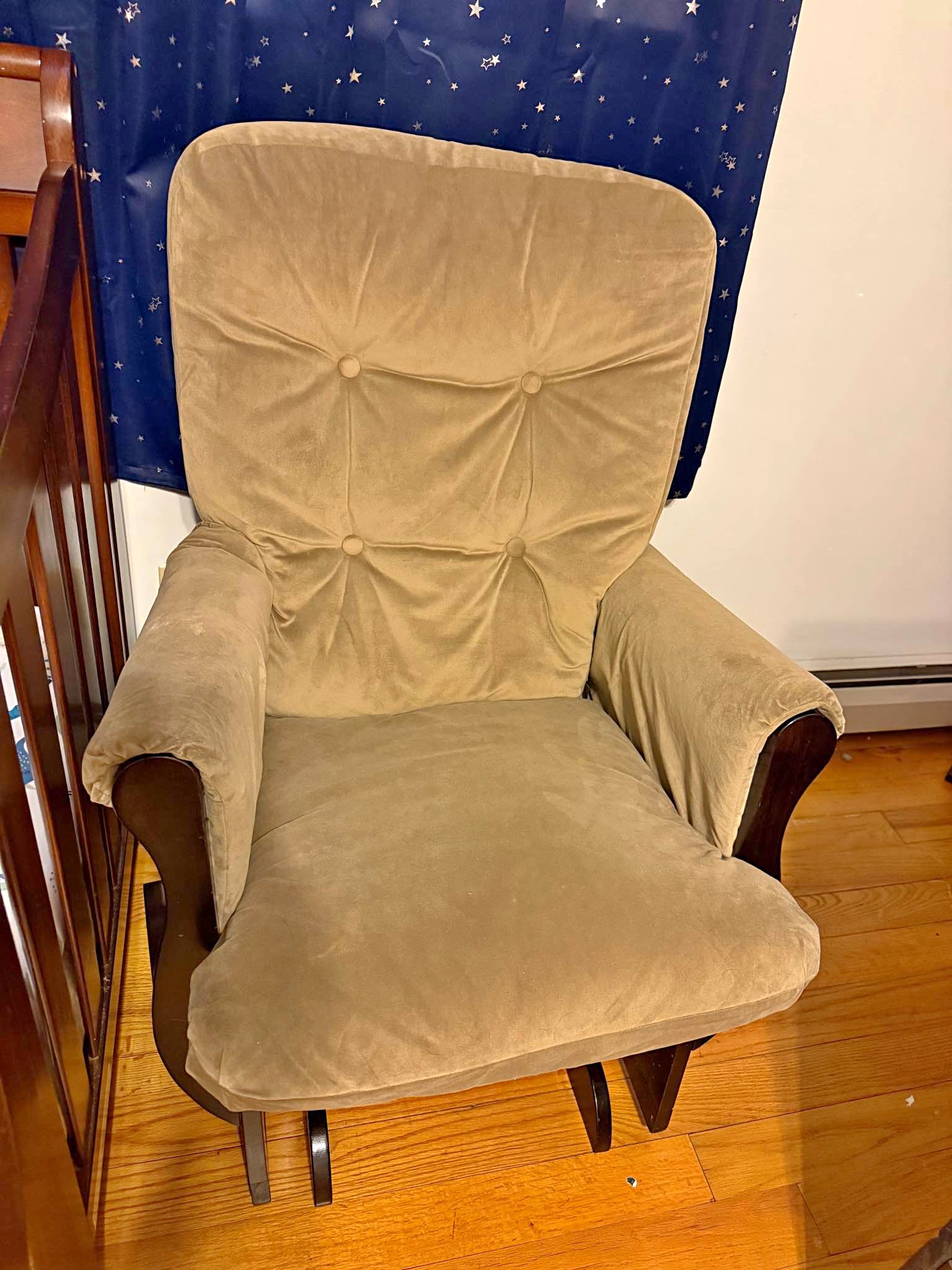 Shermag Nursery Rocking chair no ottoman - Living Room Chairs ...