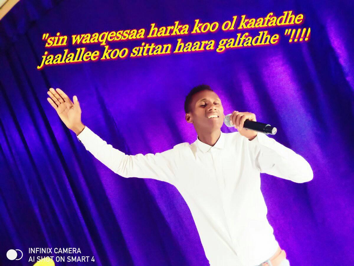 Singer Addis belete