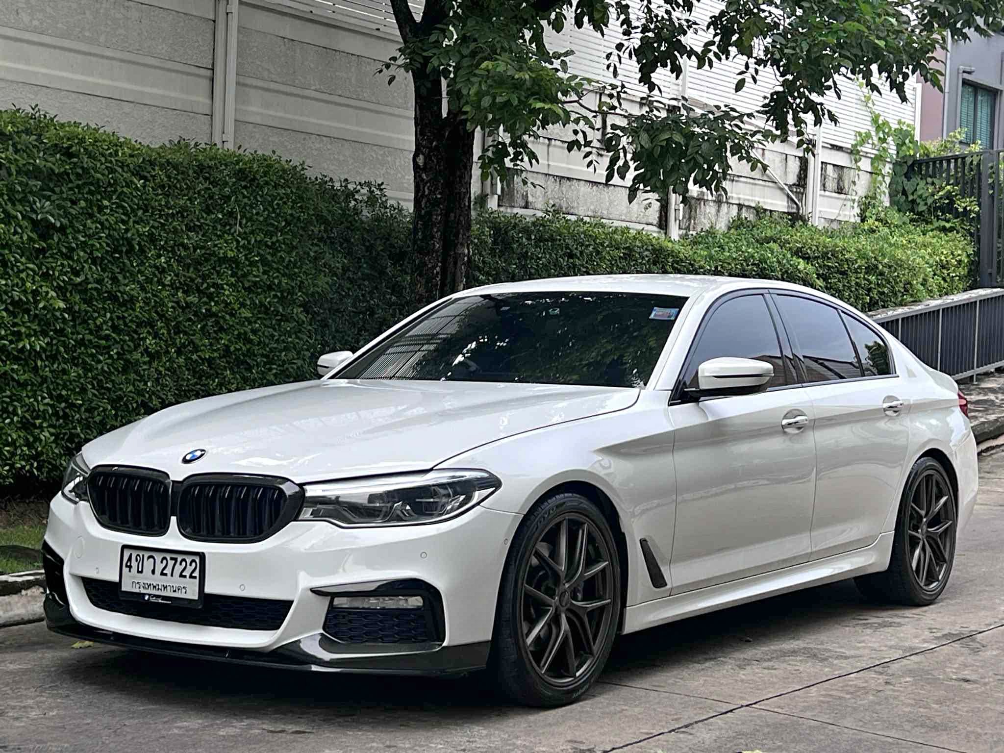 2019-bmw-520d-m-sport-cars-trucks-bang-bua-thong-facebook