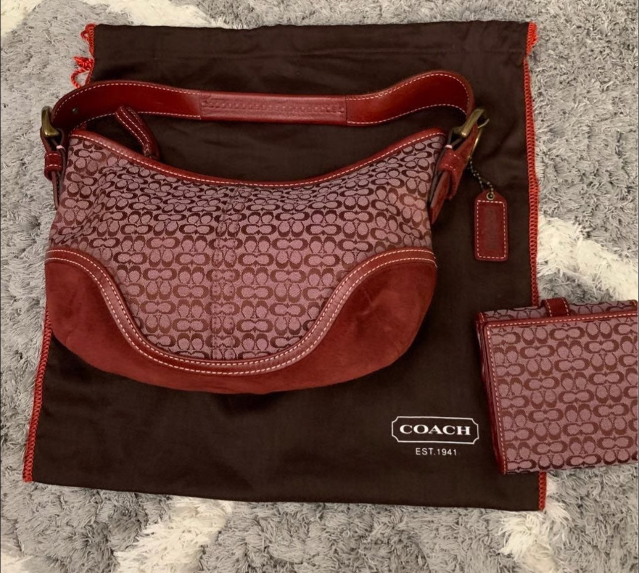 Looking for Coach Soho Hobo bag in red signature jacquard print