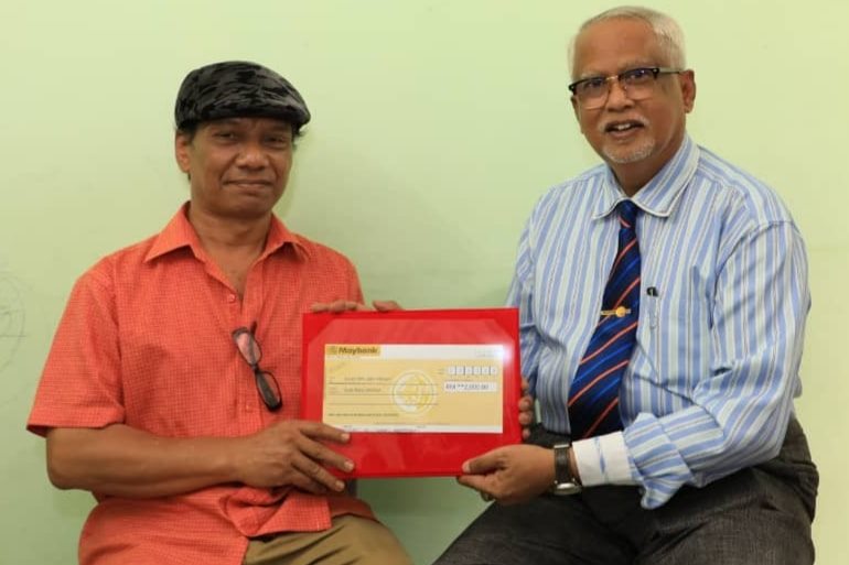 Dr. Azman Aziz - Kementerian Sumber Manusia melalui...