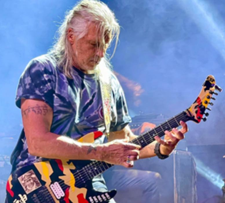 George Lynch′s Guitars＝ 皆さんはジョージのどのギターが好きですか