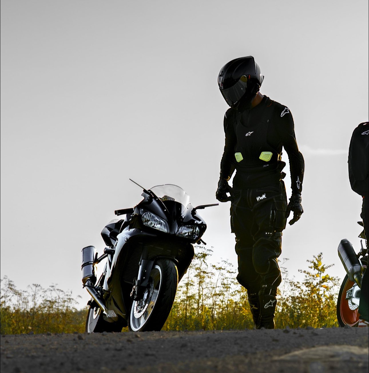 Riders-Québec | Salut les riders, mon r1 et moi avons 22 ans | Facebook