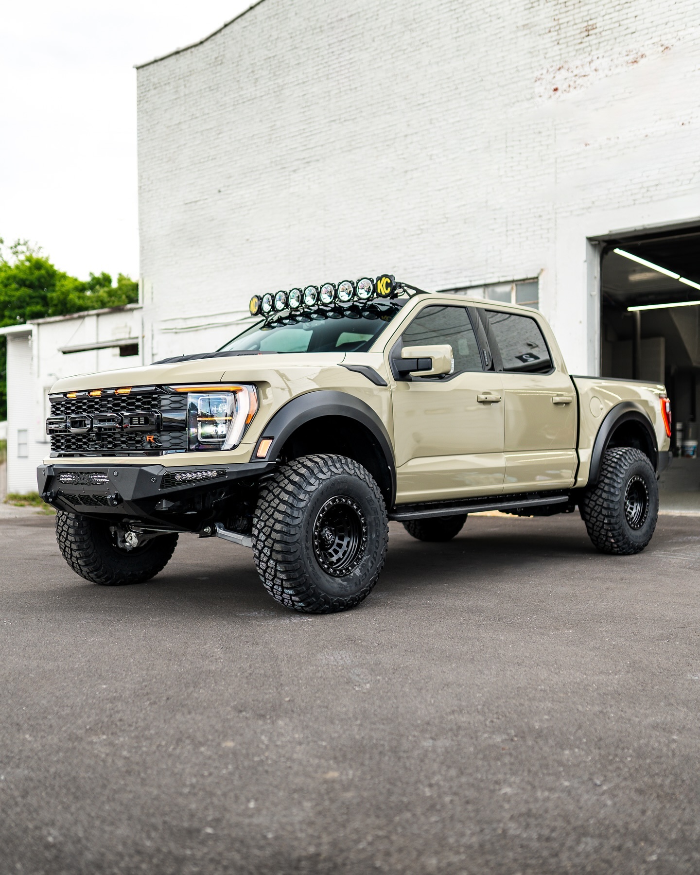 717 Supply - One insanely clean Raptor R is going to one...