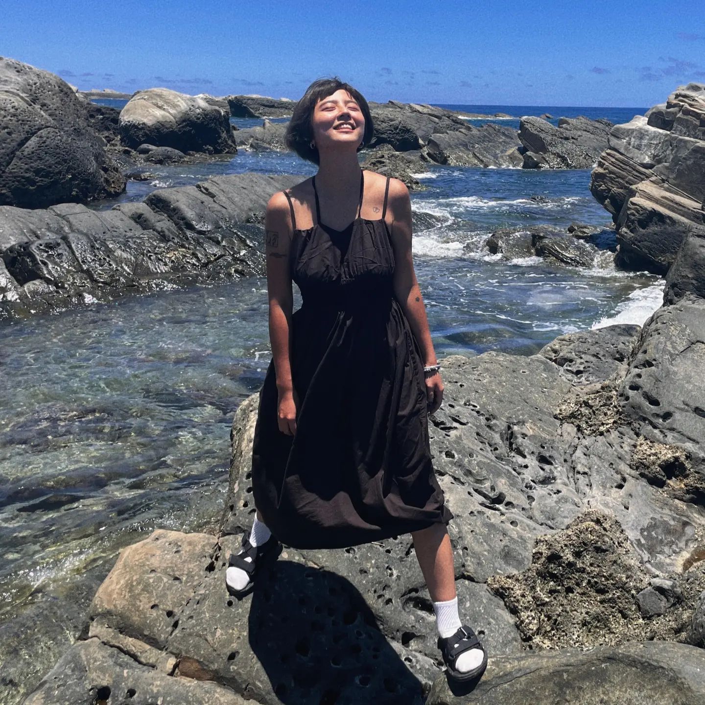 Linzy 林晞 - ﹏ 太 喜 歡 這 個 太 陽﹏ 下禮拜準備大忙一波 先衝來臺東三天兩夜曬成碳🔥... | Facebook