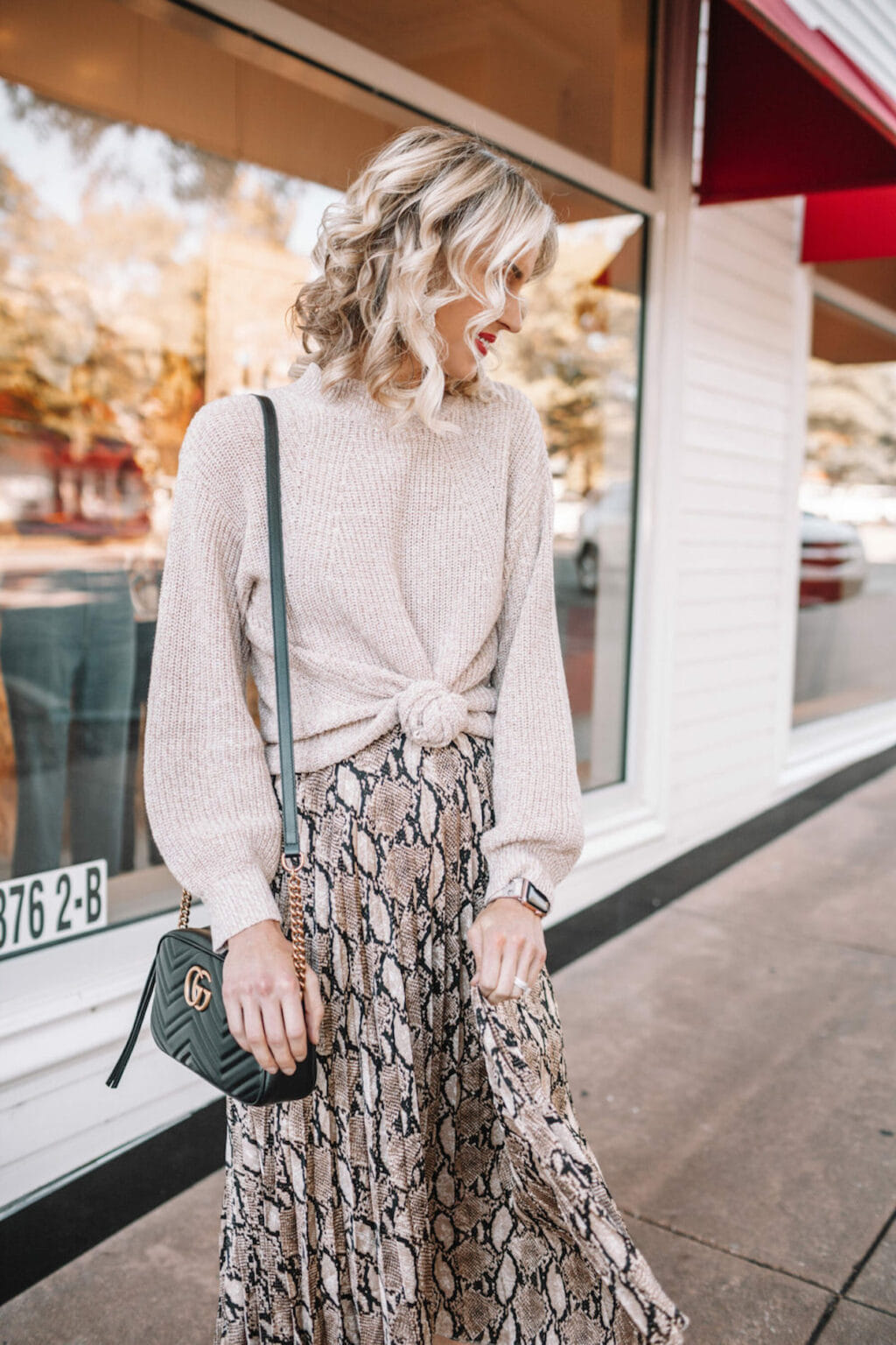 long sleeve velvet dress for women Apres Material:Chiffon length skirt combines bias size-extra-large White Camo Wedding Dress